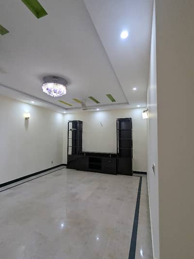 12 Marla (40*80) Double Unit Full House Available For Rent In G15