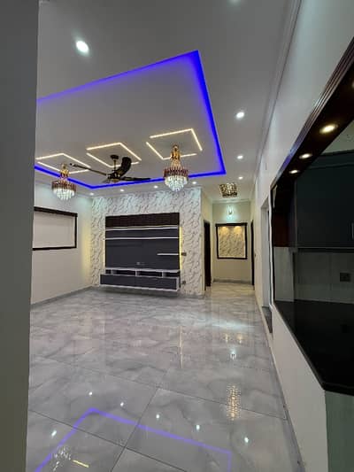 1 Kanal ( 60*90 ) Upper Portion Available For Rent G-15 Islamabad