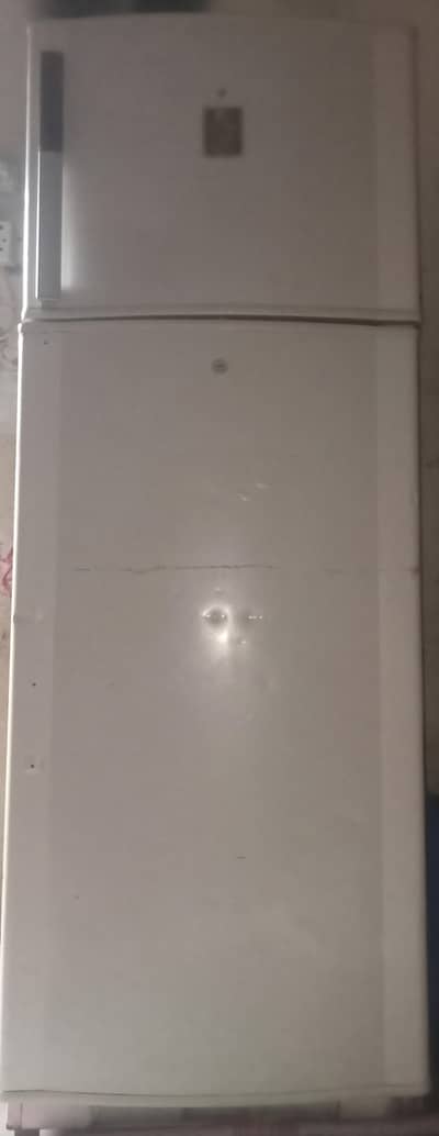 Dowlance Fridge urgent sale
