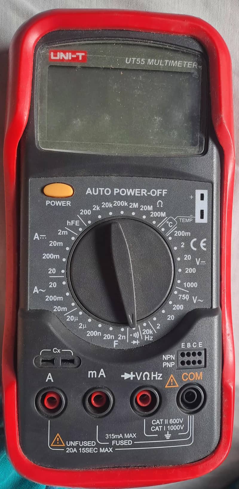 UT55 MULTIMETER 1