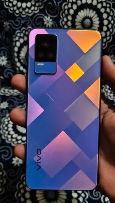 Vivo V21e