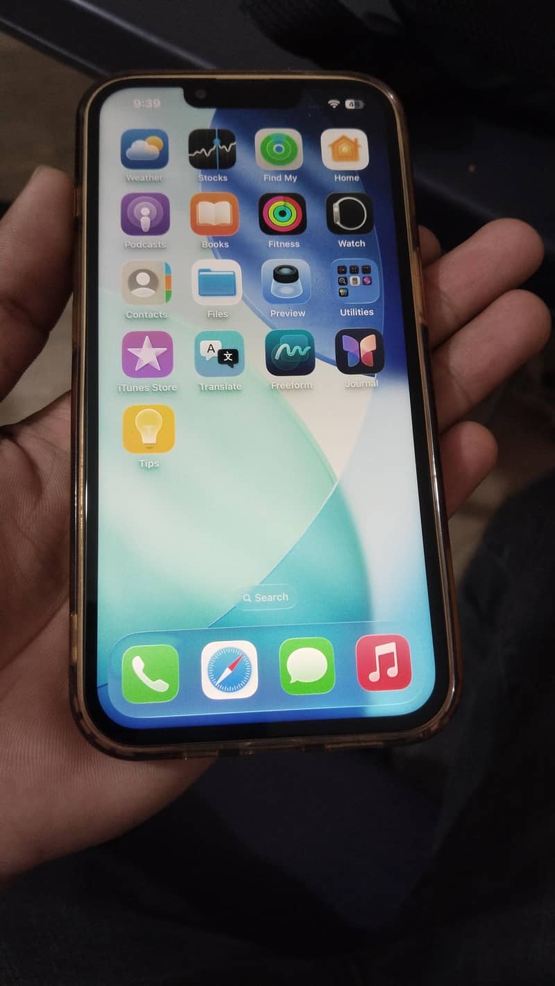 Apple iPhone 13 Pro 1