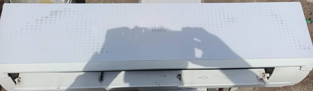 AC Split 1.5 Ton Haier