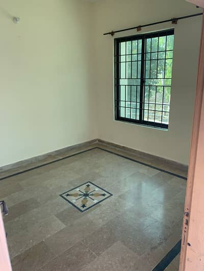 G-9/4 35x70 Upper Portion For Rent