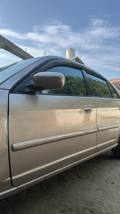 Honda Civic EXi 2001