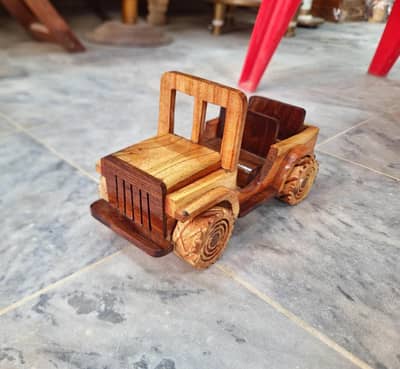 “Handcrafted Wooden Jeep – Premium Wooden Car Decor