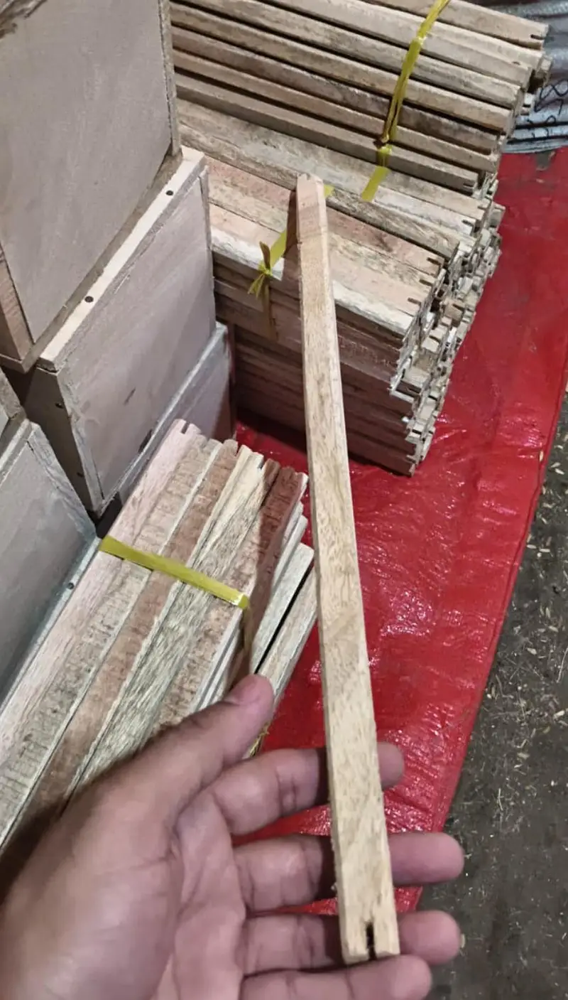 Boxes  Seed Ports Sticks Drinker — photo 8