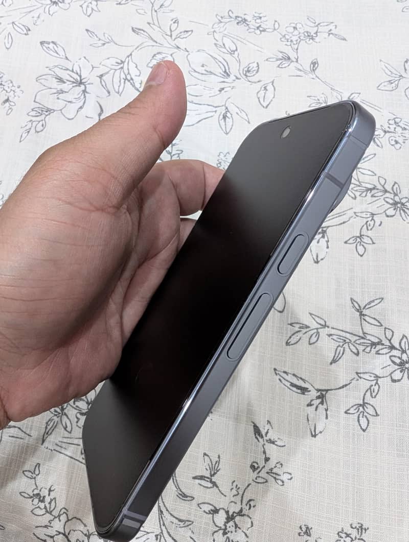 Google Pixel 10 Pro 2
