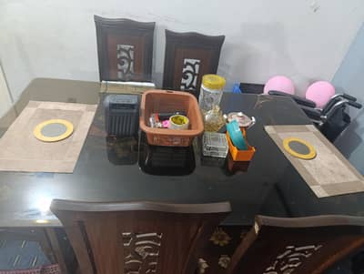 6 chair's dining table