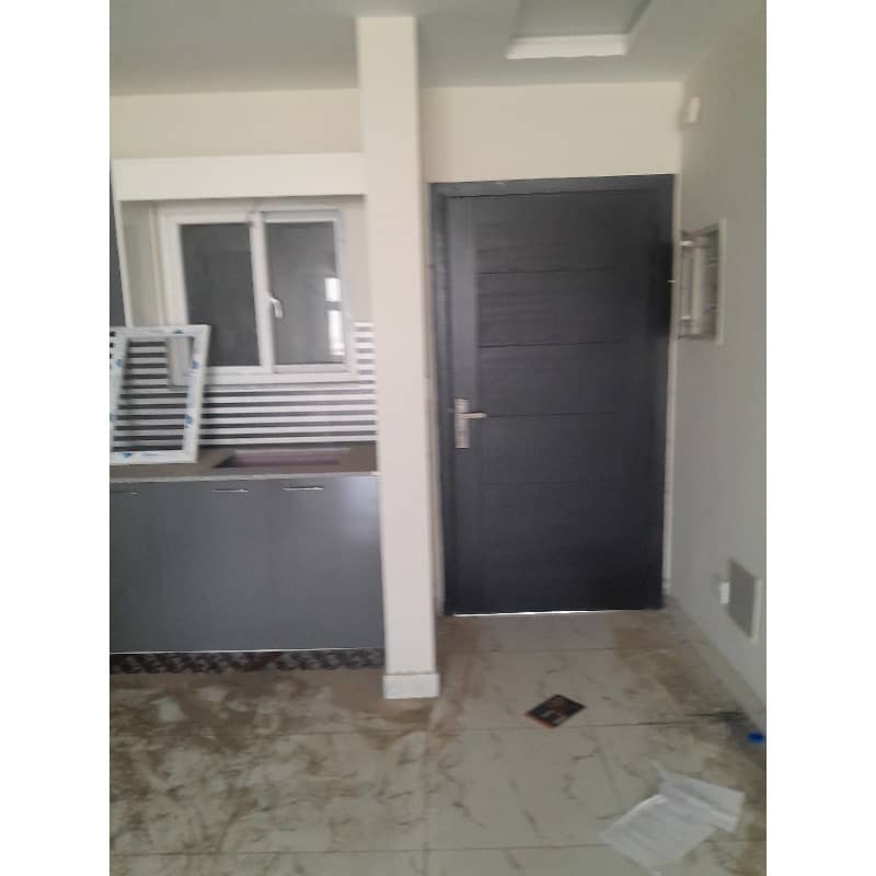 Flat For Rent 8