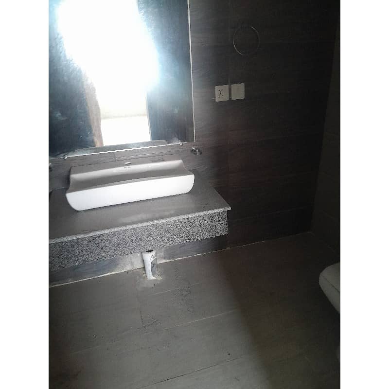 Flat For Rent 12