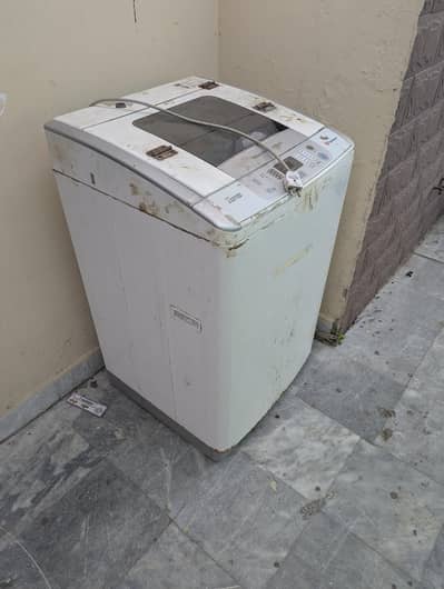 DAWLANCE AUTOMATIC WASHING MACHINE