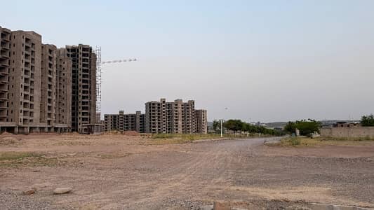 Centrally Located Residential Plot For Sale In Gulberg Residencia - Block A Available
