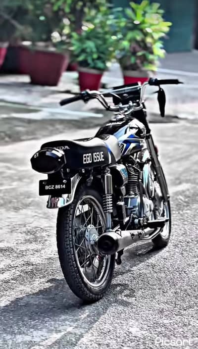 Honda CG 125 2025