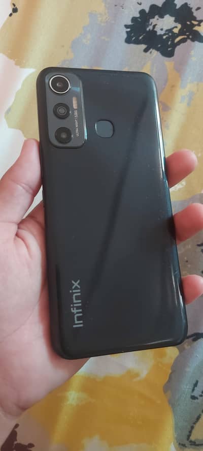 Infinix Hot 11