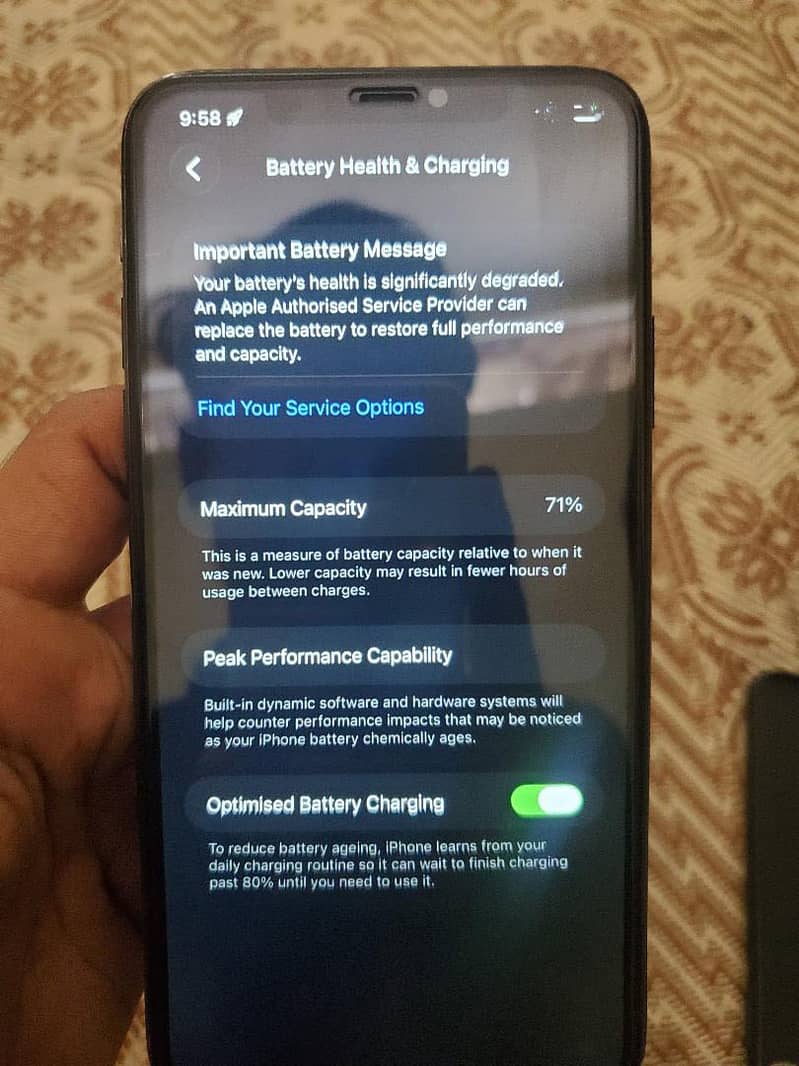 iPhone 11 Pro Max 4