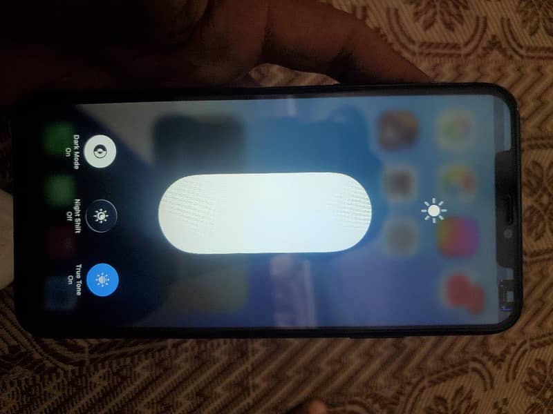 iPhone 11 Pro Max 8
