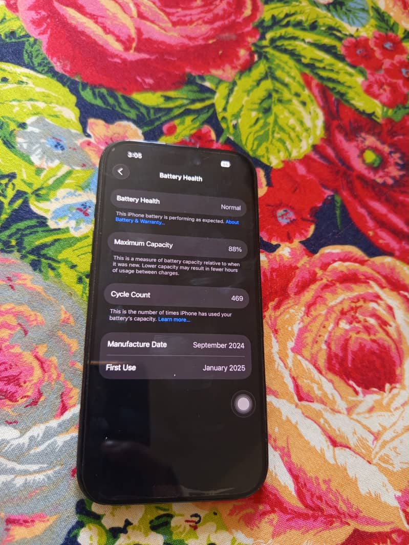 Apple iPhone 16 6