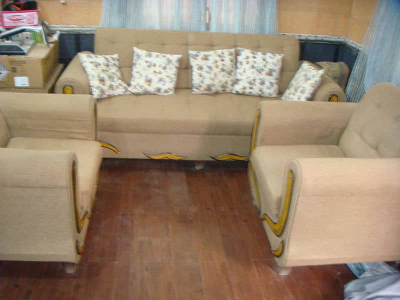 7  seater sofset excellent condition 4