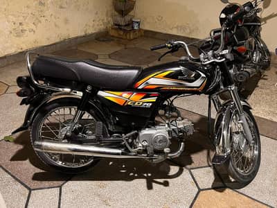 Honda 70 Black for details check description