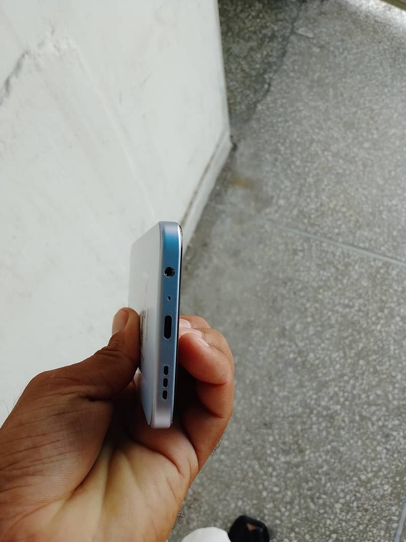 OPPO A6k 6