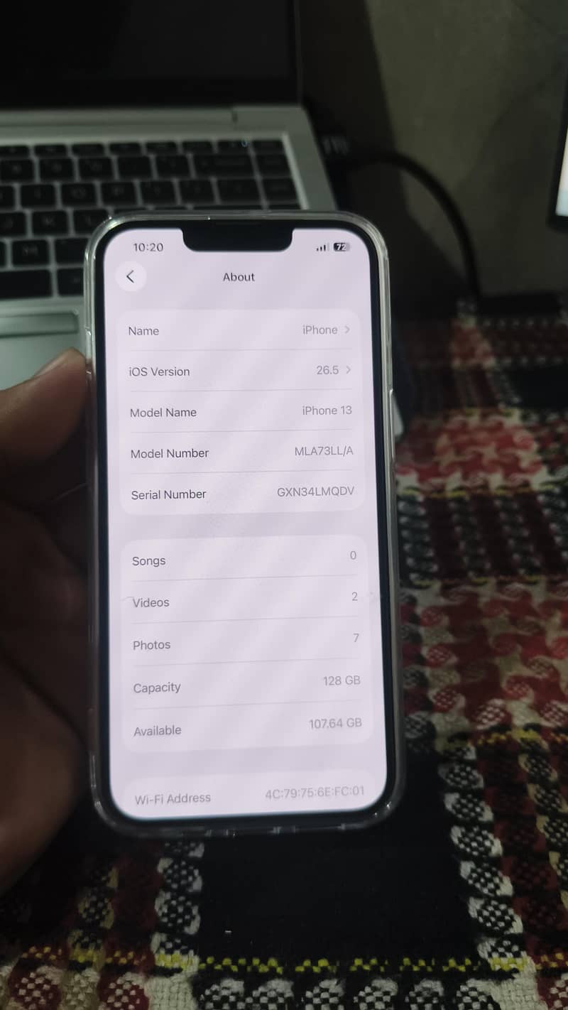 Apple iPhone 13 4