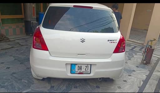 Suzuki Swift 2015