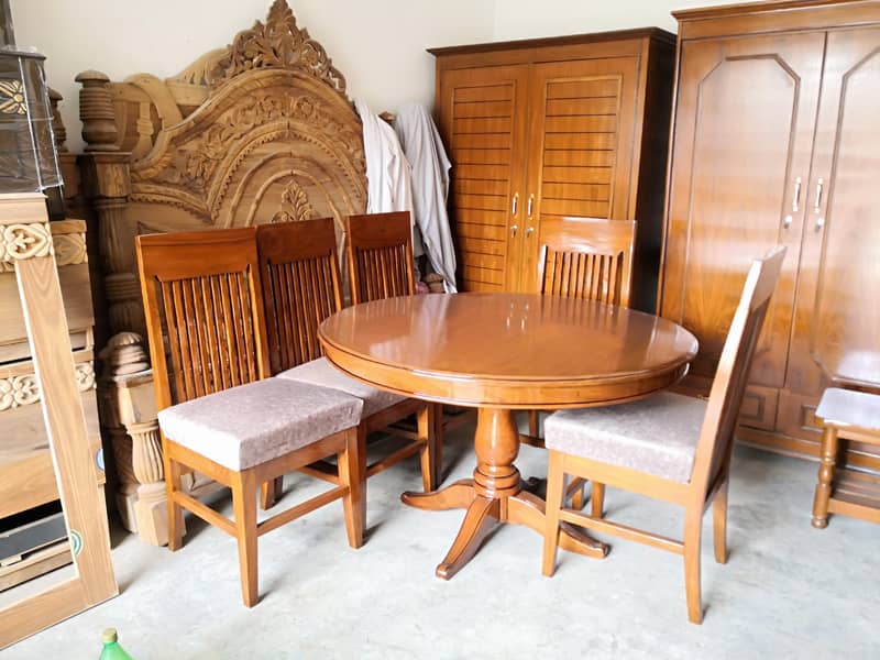 Dinning table in sheva wood 1