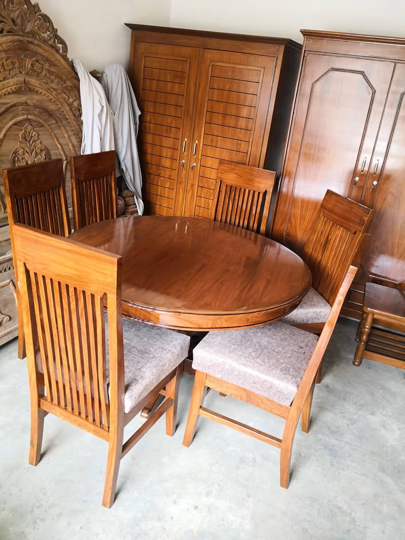 Dinning table in sheva wood 6
