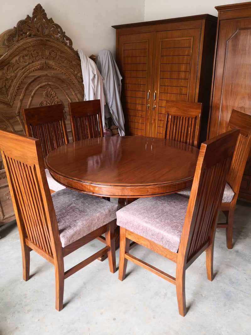 Dinning table in sheva wood 7