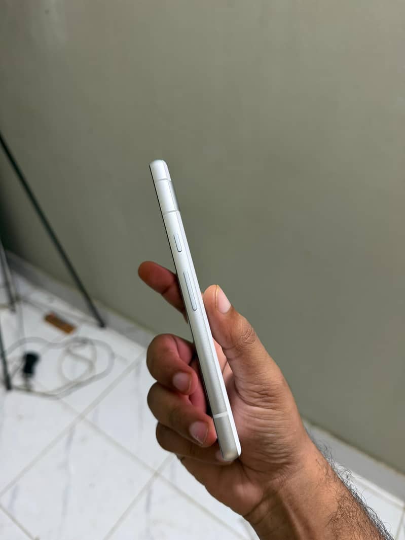 Google Pixel 7a 3
