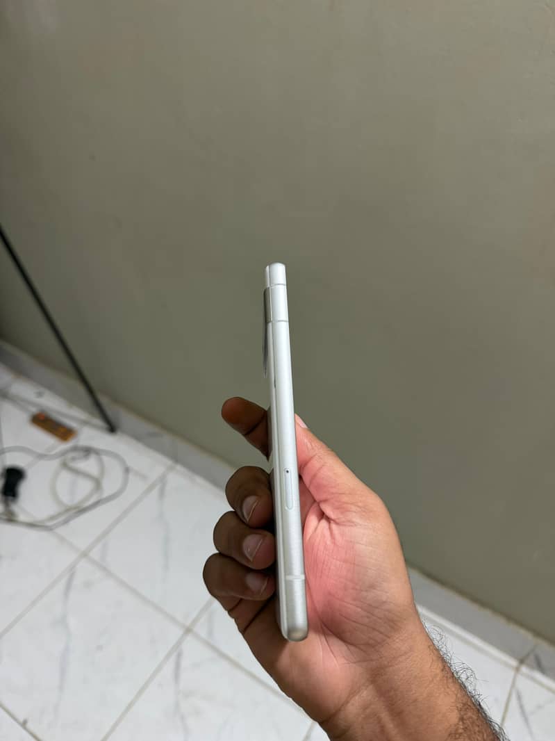 Google Pixel 7a 6