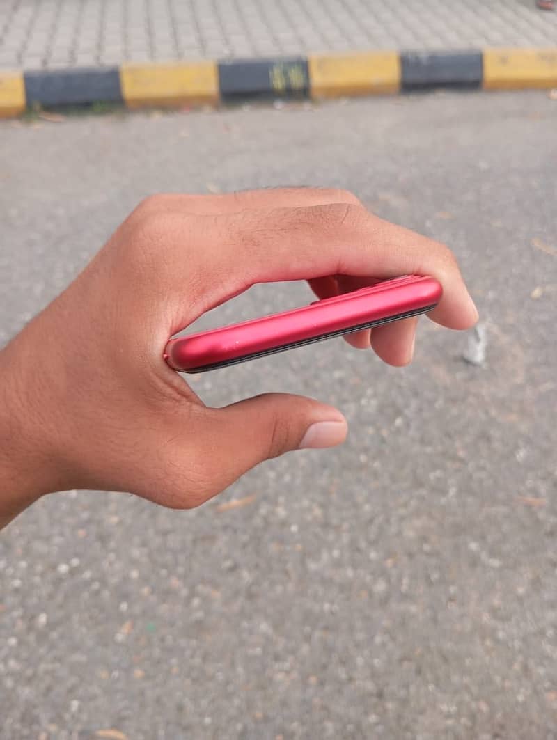 Apple iPhone 11 5