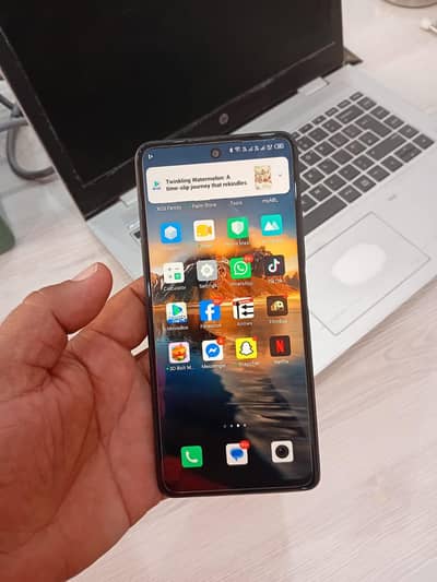 Infinix Hot 30 8+5/ 128