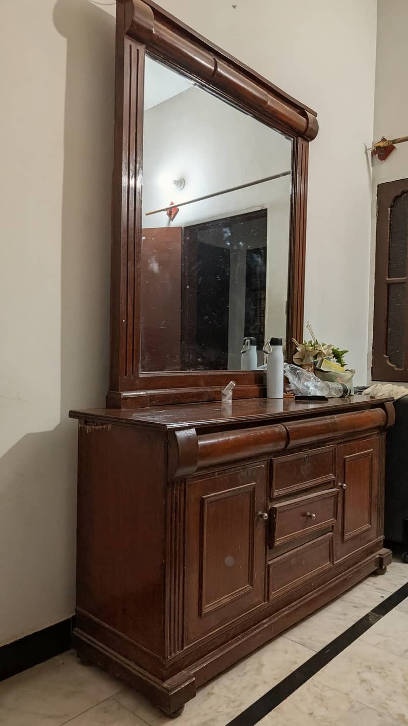 Dressing Table 2