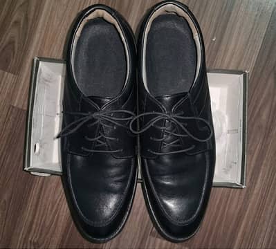 Original Hush Puppies Leather Used Shoes for Sale!