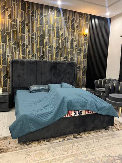 New bed set and sofas only used 10 days