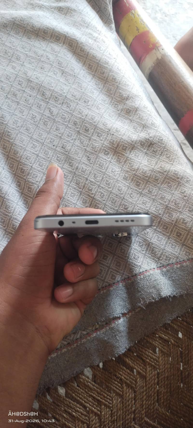 Realme Note 60 4
