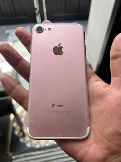 Apple iPhone 7 32gb  (PTA approved)