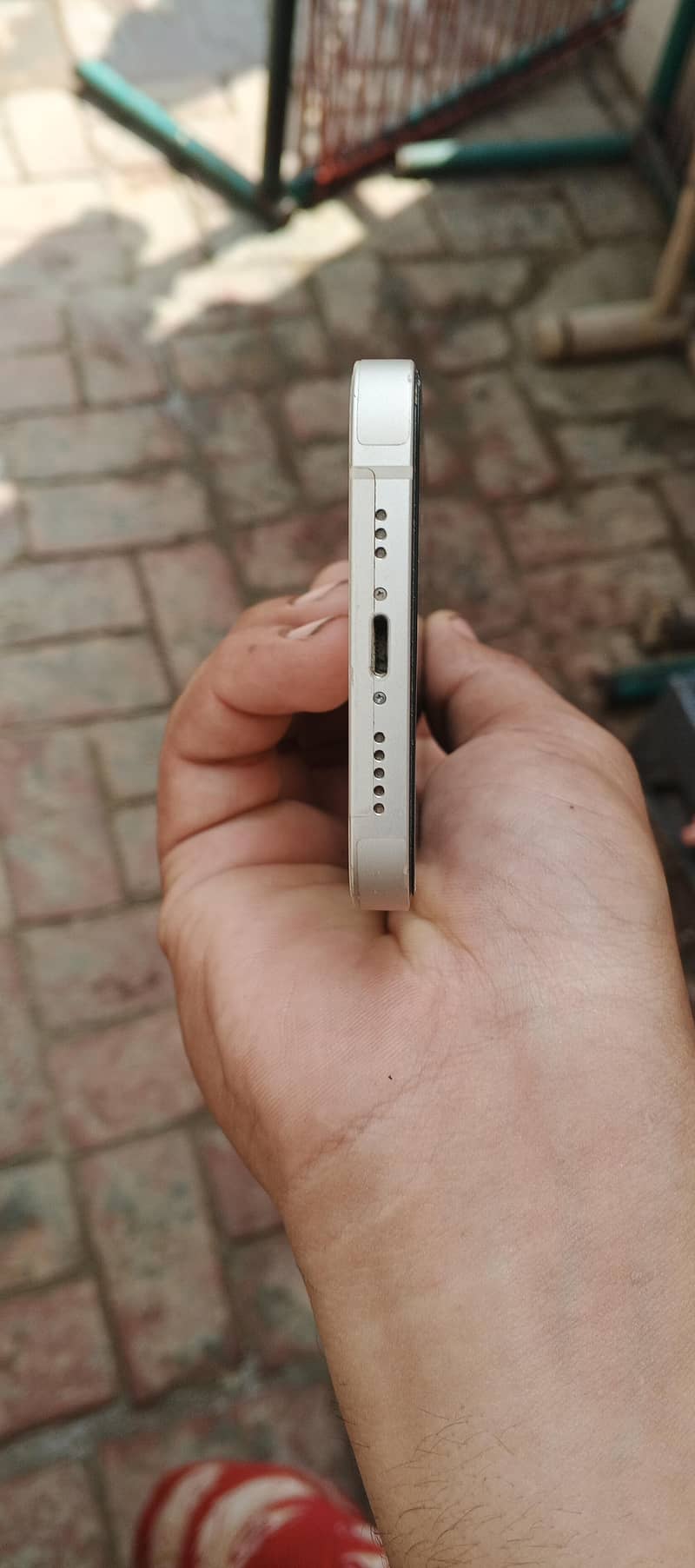 Apple iPhone 13 3