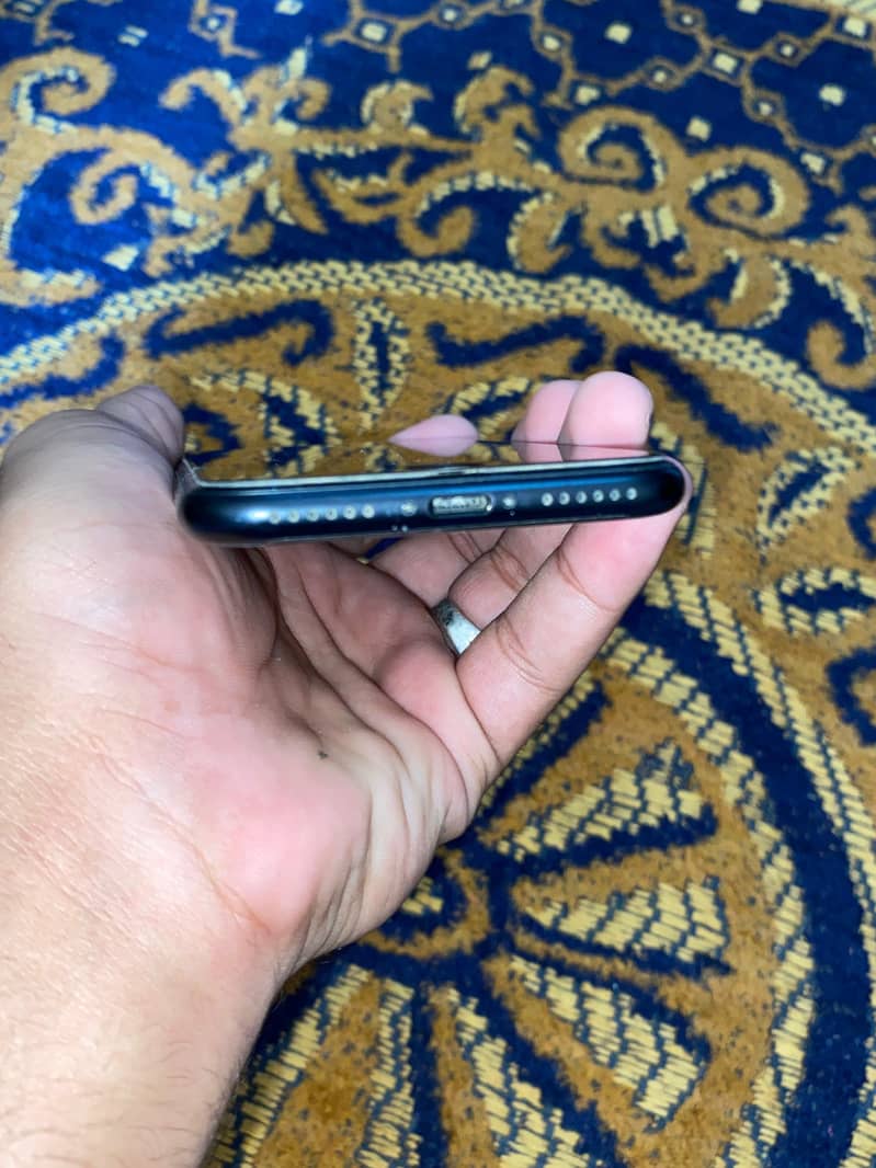 Apple iPhone SE 1