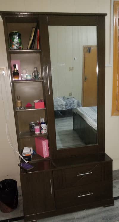 Wooden Dressing Table with Full Mirror