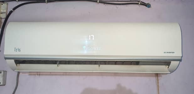 Flower Iris 1.5 Ton DC Inverter AC – Excellent Condition