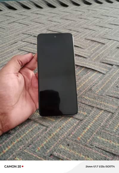 Infinix Hot 12 Play