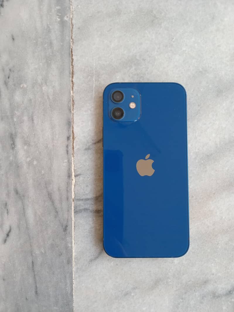 well maintained iphone 12. 1