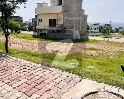 7 Marla Plot For Sale