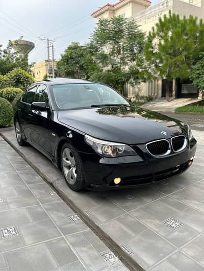 BMW 5 Series 2004