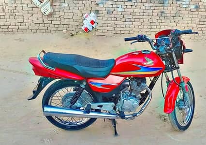 Honda Deluxe 125 good condition