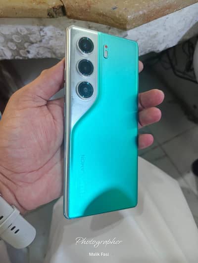Tecno CAMON 40 Pro