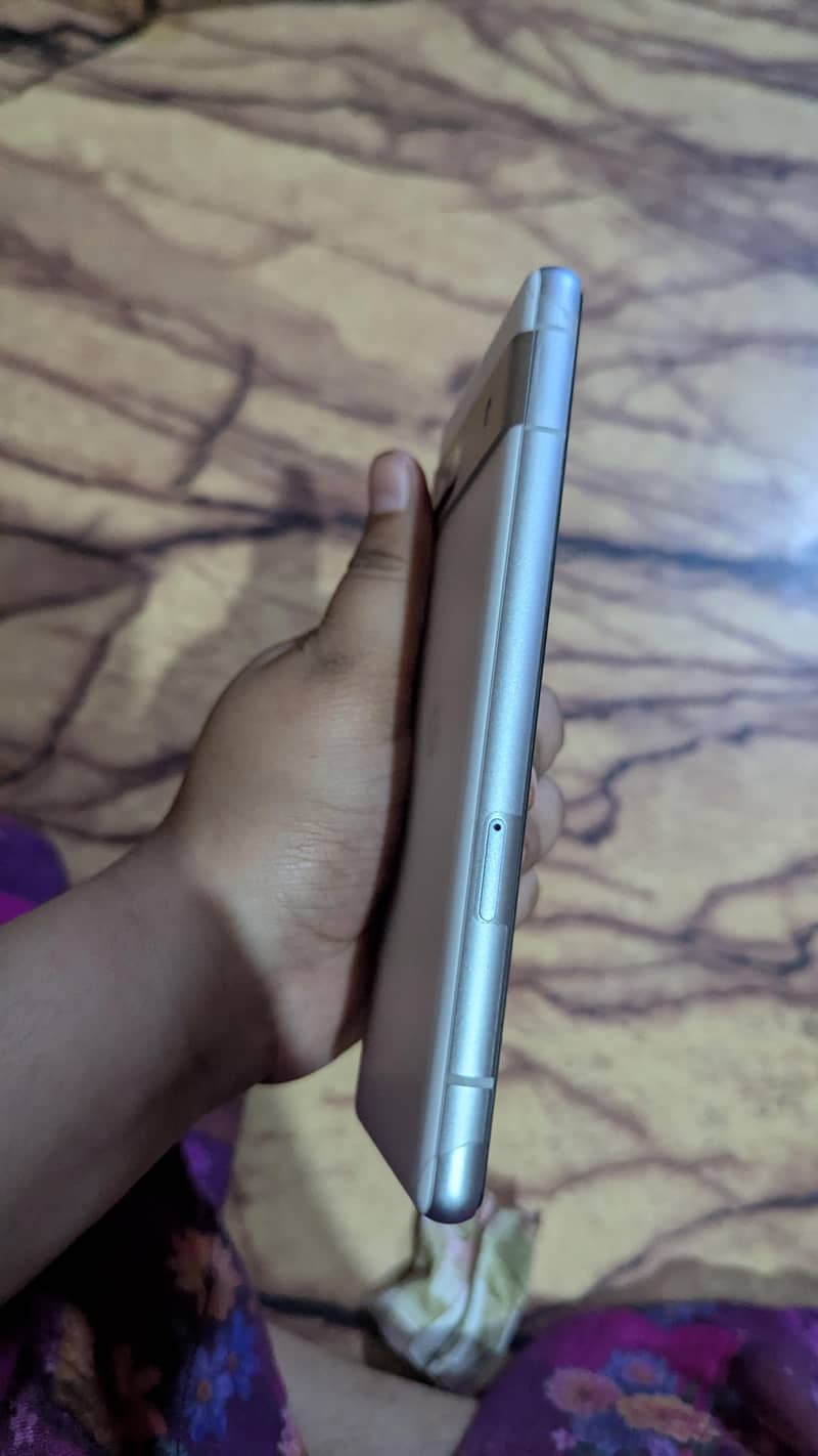 Google Pixel 6 1